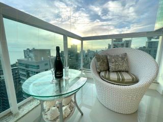 Apto andar alto vista panoramica