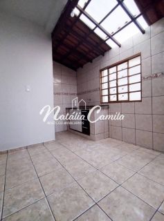 CASA NO BAIRRO BELA VISTA