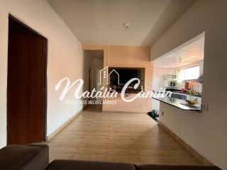 CASA DISPONÍVEL