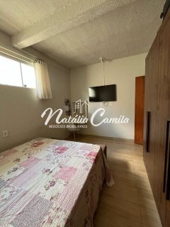 CASA DISPONÍVEL