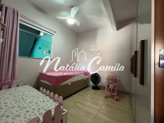 CASA DISPONÍVEL