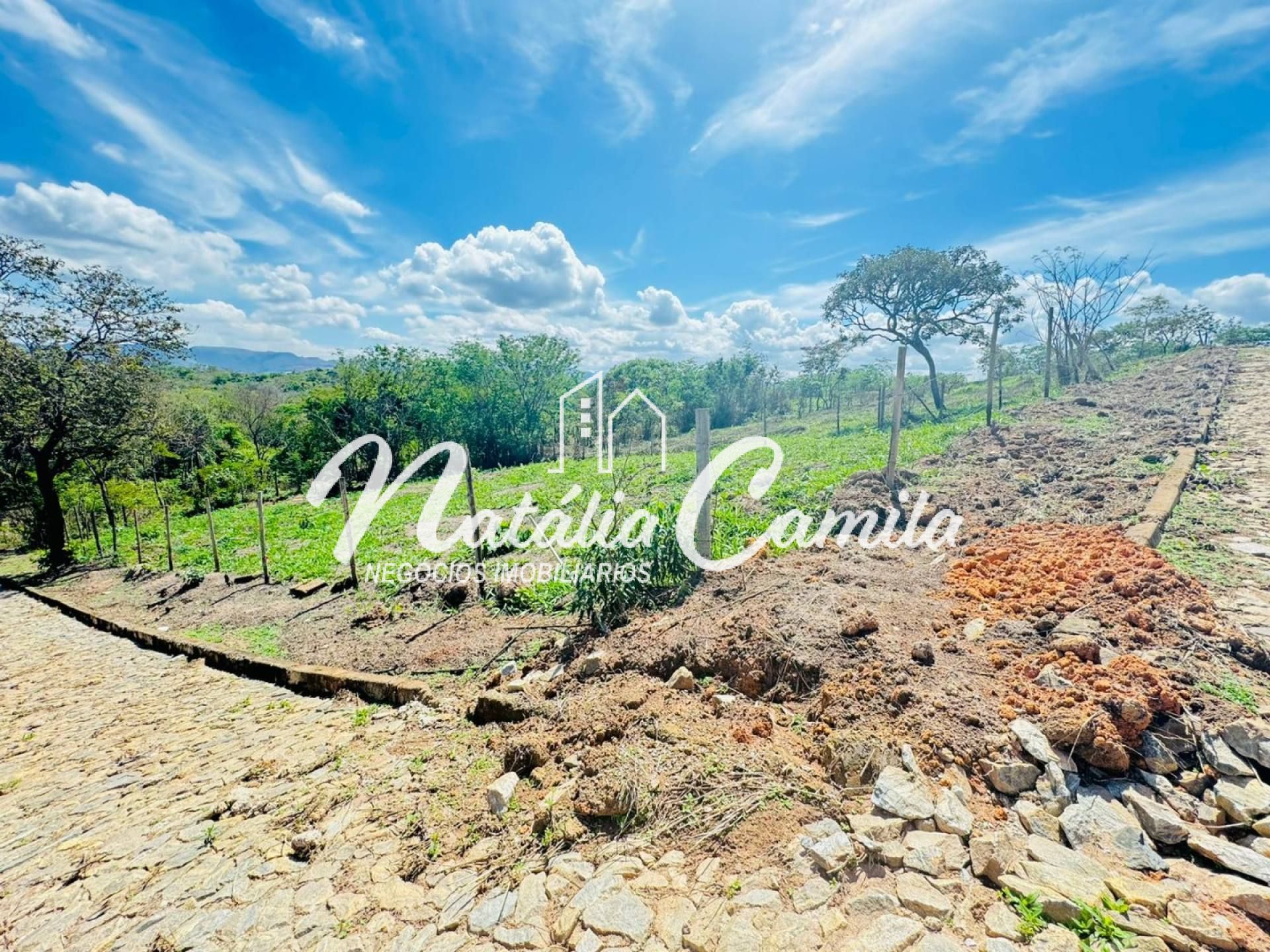 Lote de esquina- Salgado Filhos