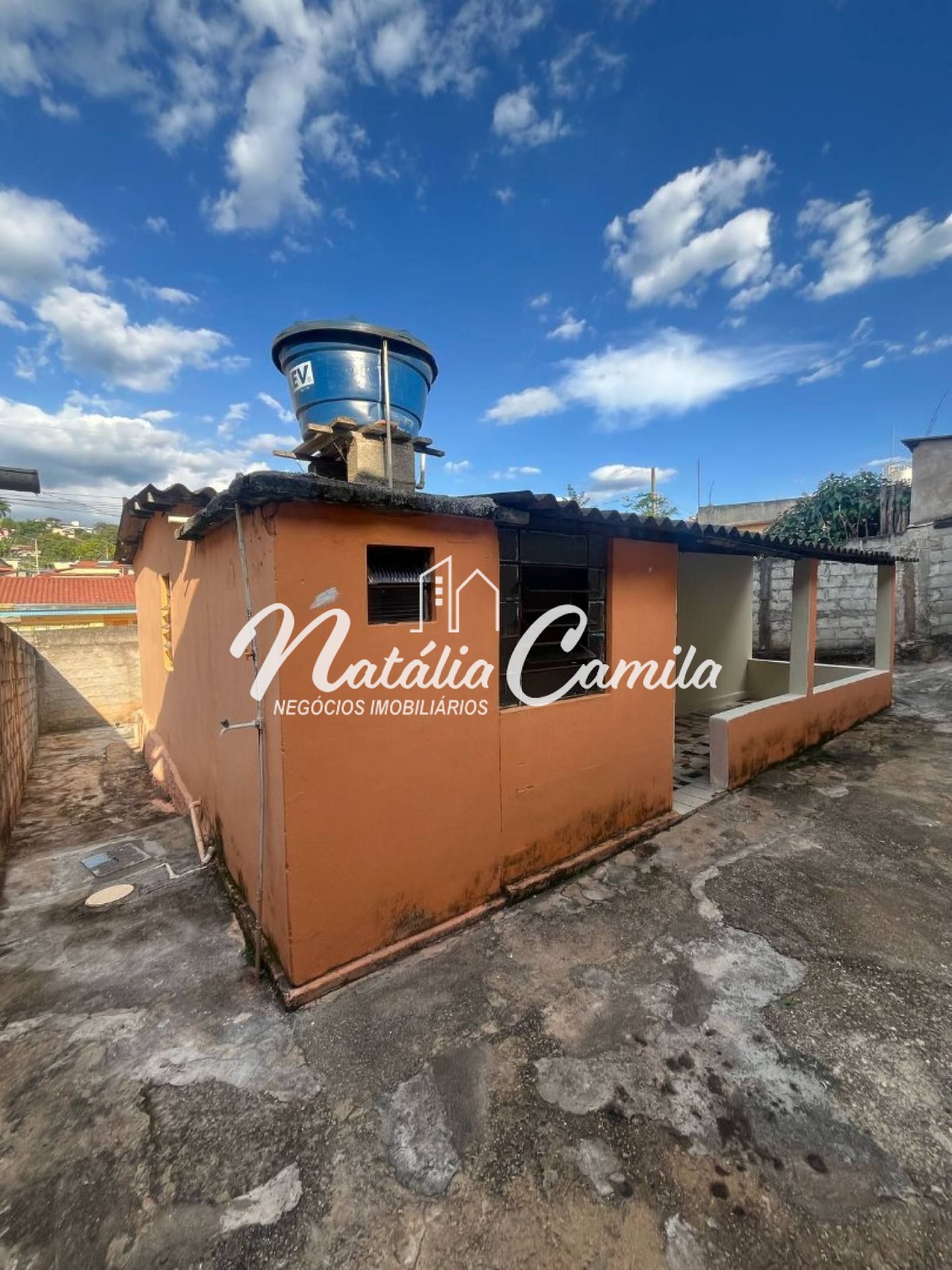 CASA NO BAIRRO PLANALTO