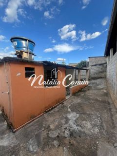 CASA NO BAIRRO PLANALTO