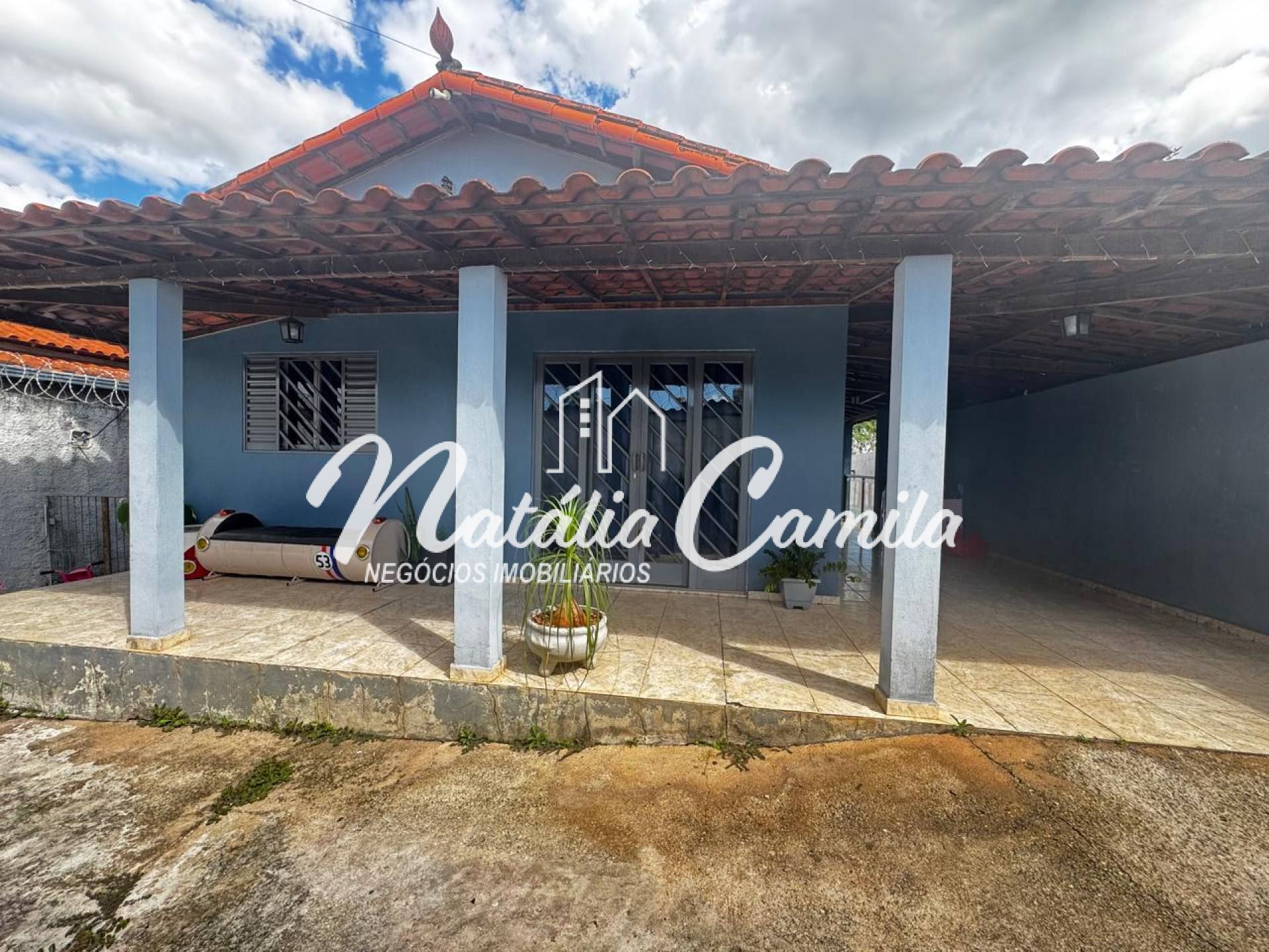 CASA NO SALGADO FILHO