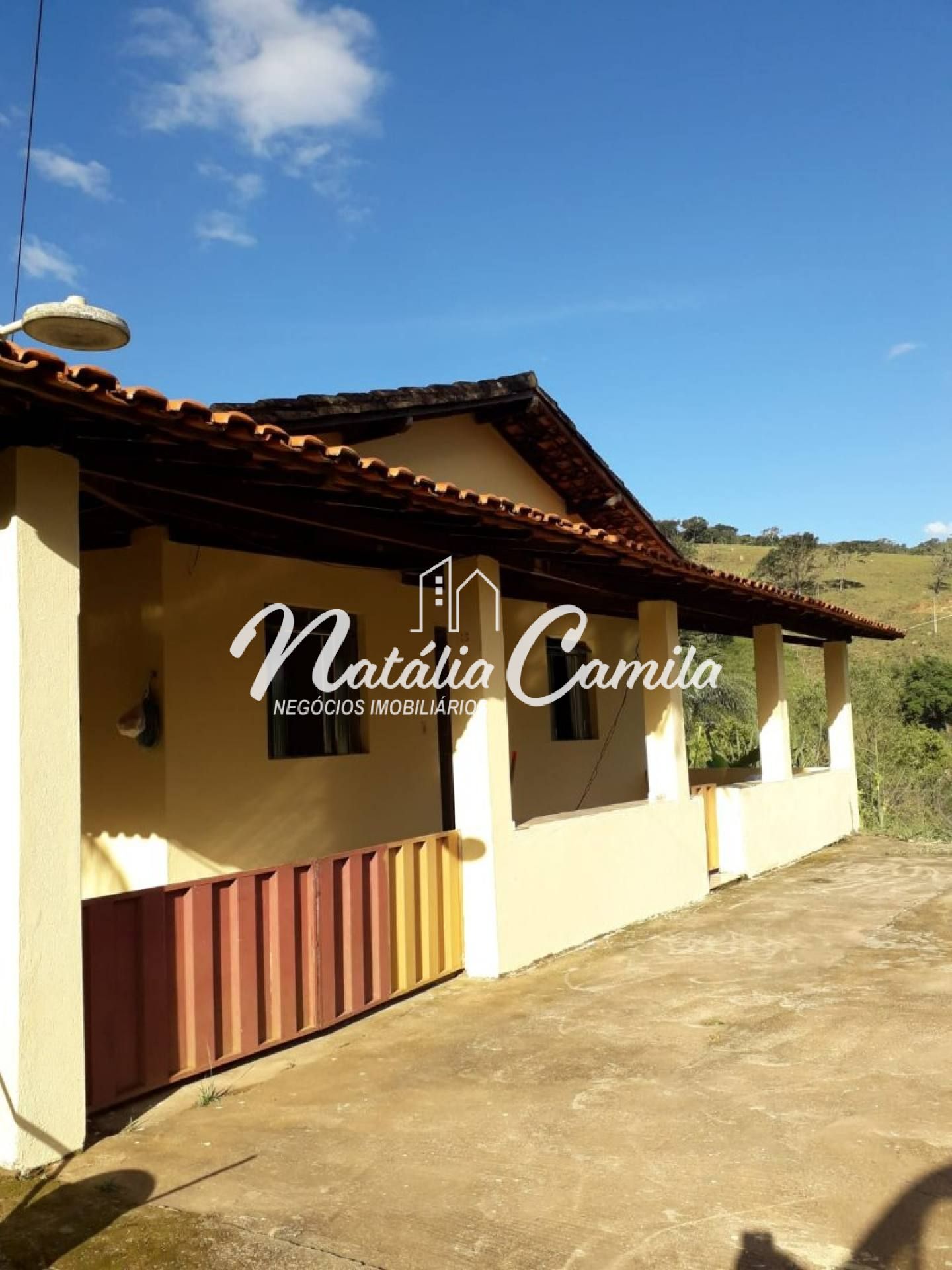 CASA NO BAIRRO MARQUES