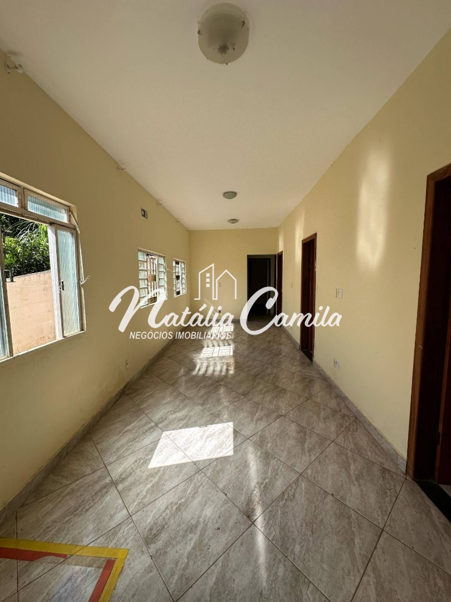 CASA NO BAIRRO SANTA EFIGÊNIA