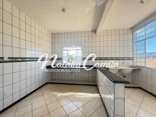 CASA NO BAIRRO PLANALTO