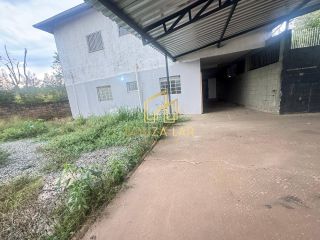 CASA NO BAIRRO PLANALTO