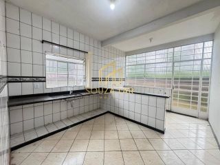 CASA NO BAIRRO PLANALTO
