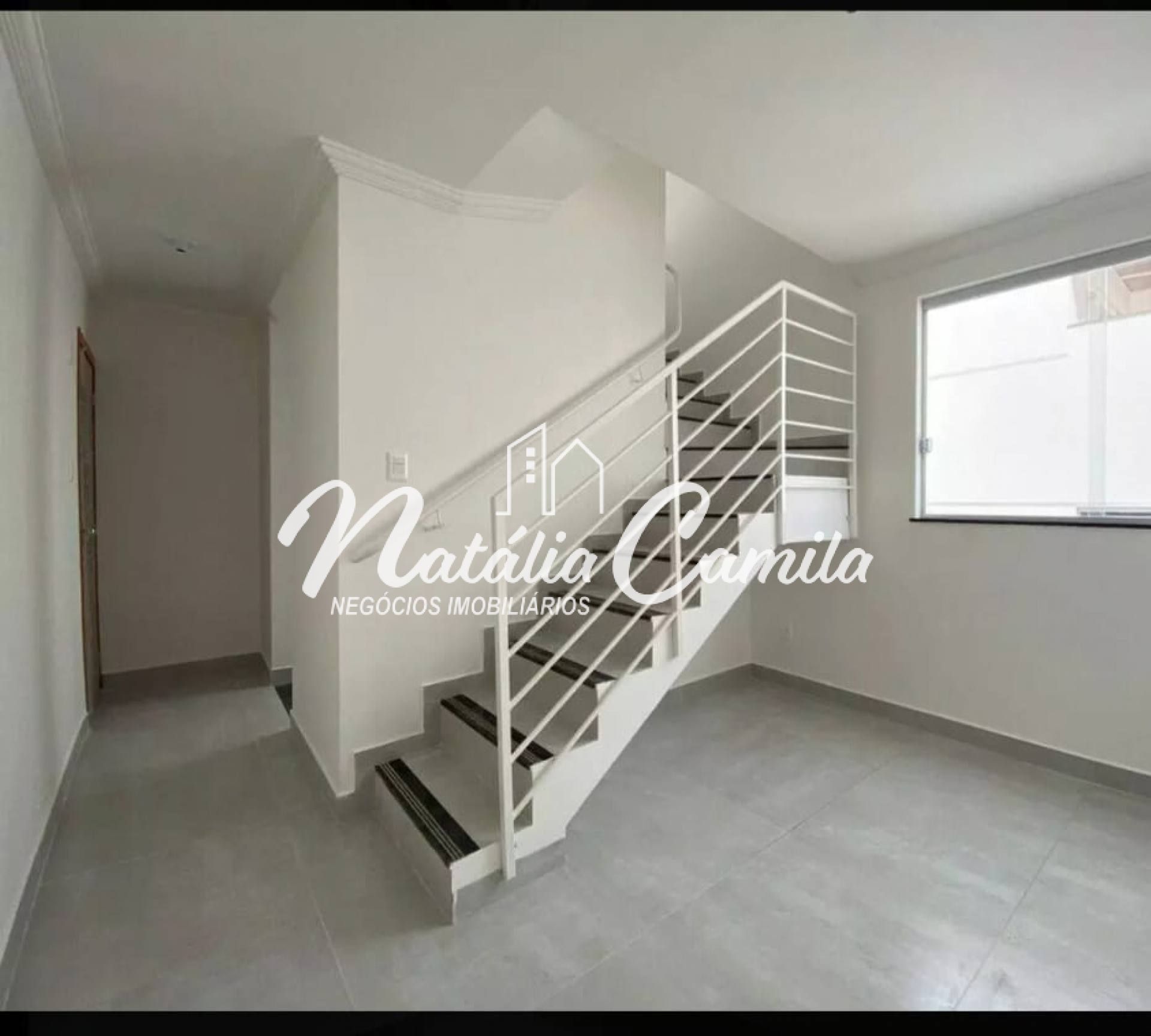 COBERTURA NO BAIRRO MASTERVILLE