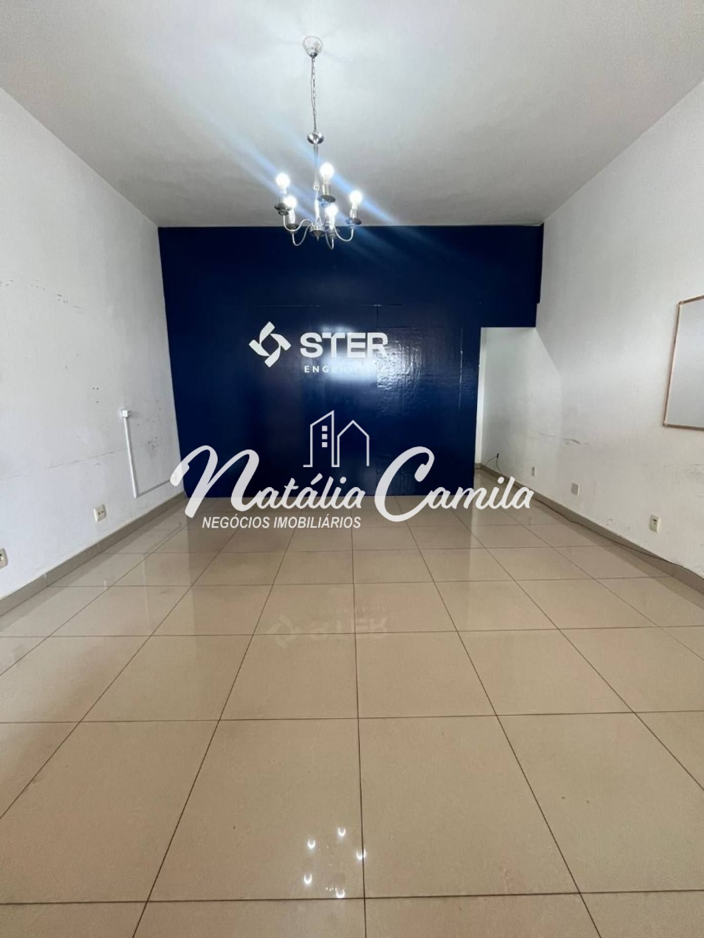 LOJA NO BAIRRO CENTRO