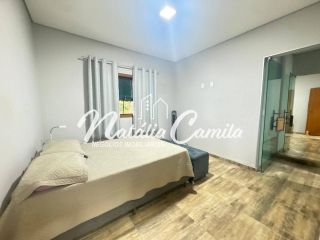 CASA NO CONDOMÍNIO TIRADENTES