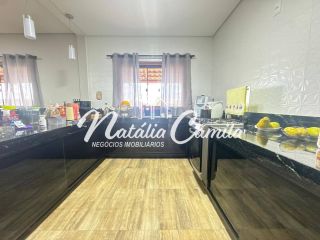 CASA NO CONDOMÍNIO TIRADENTES