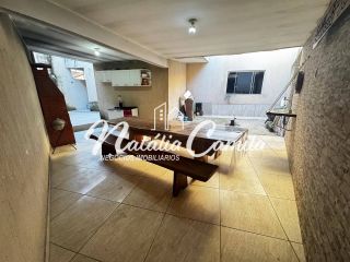 CASA NO BAIRRO PINHEIROS