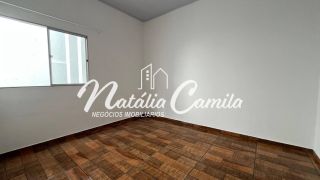 CASA EM MELO FRANCO