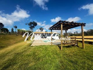 SÍTIO EM BRUMADINHO
