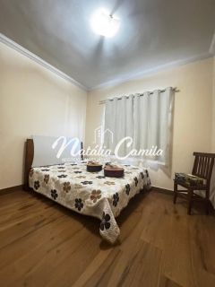 CASA À VENDA