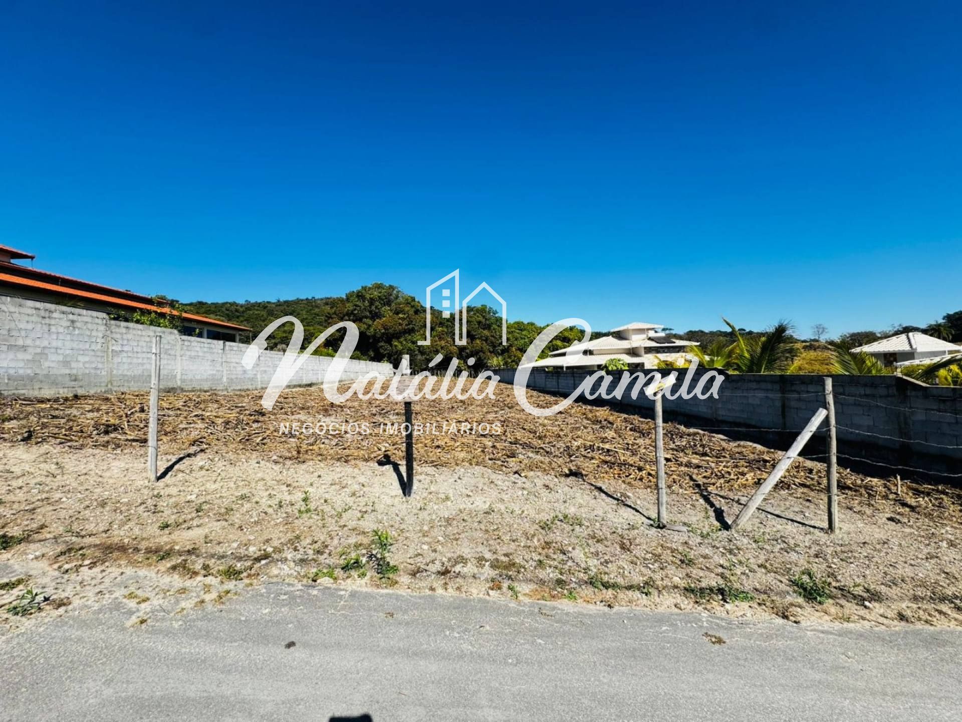 CHÁCARA DISPONÍVEL NO CORREGO DO BARRO