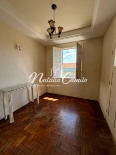 CASA NO CENTRO