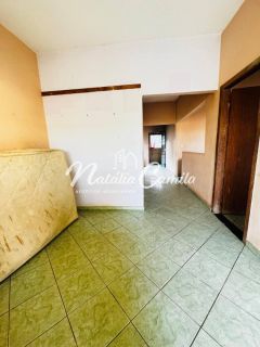 VENDE-SE CASA EM LOTE COM 360,00m2