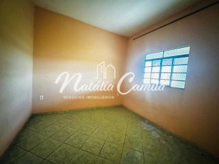 VENDE-SE CASA EM LOTE COM 360,00m2