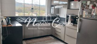 Linda Casa Com Excelente Acabamento Interno