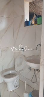 Linda Casa Com Excelente Acabamento Interno