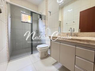 Excelente Casa a Venda no Planalto