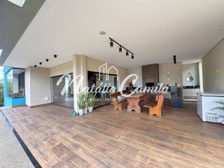 Excelente casa a Venda Dentro de Condomínio Fechado.