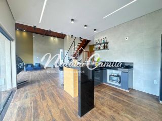 Excelente casa a Venda Dentro de Condomínio Fechado.