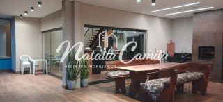 Excelente casa a Venda Dentro de Condomínio Fechado.