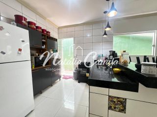 Casa à Venda no bairro Sol Nascente