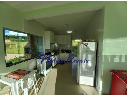 ALUGA-SE CHACARA COM CASA NO CONDOMINIO TIRADENTES