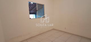 VENDE-SE CASA NO BAIRRO SALGADO FILHO