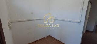 ALUGA-SE SALA COMERCIAL