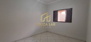 CASA PARA VENDA - BAIRRO DO CARMO