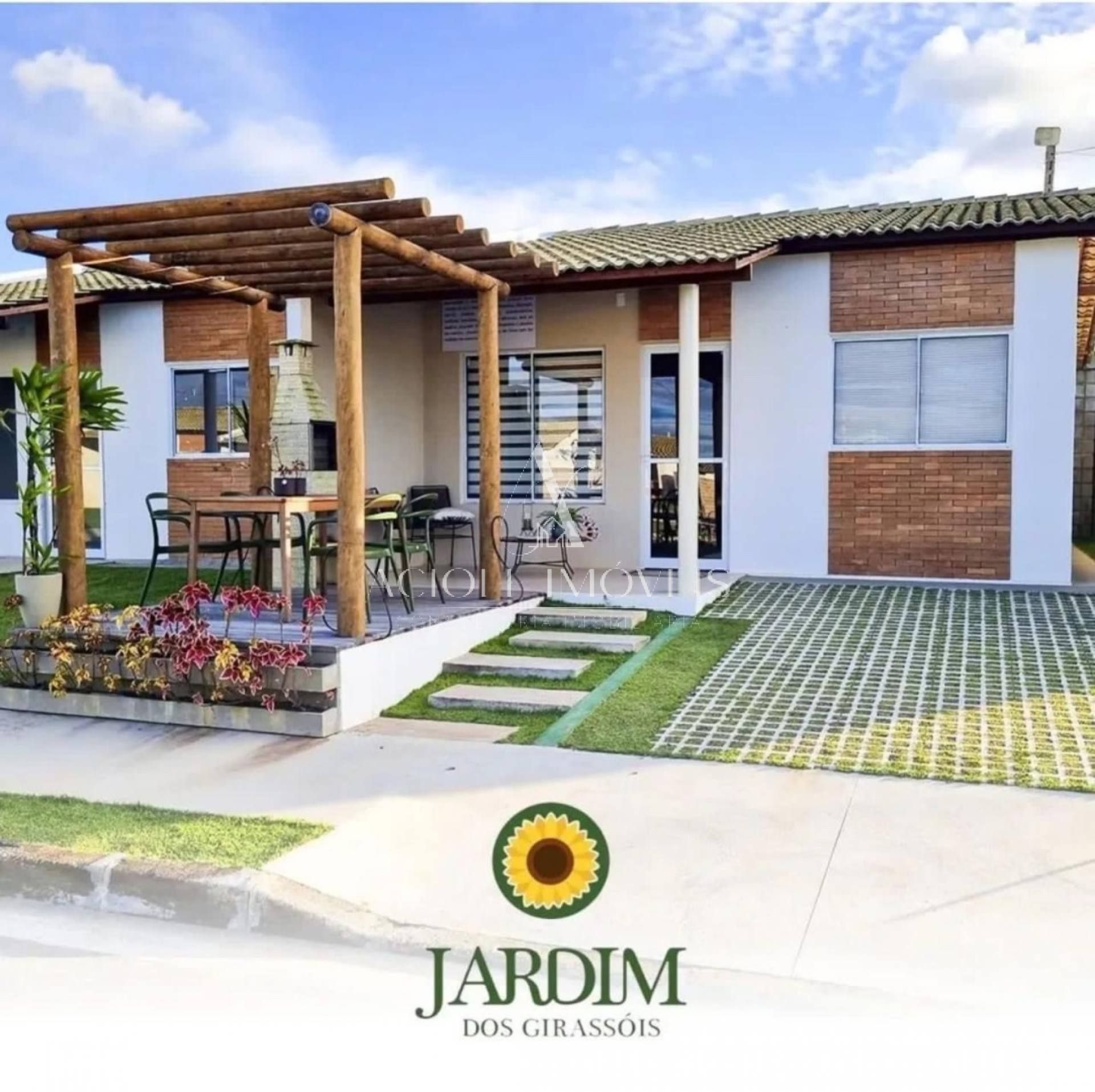 Casa em condomínio fechado