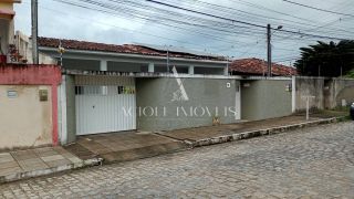 Casa a Venda no Conjunto Inocoop.