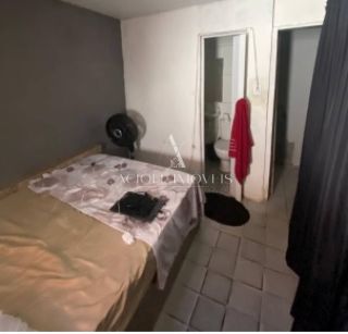Casa a Venda com Área Residencial e Comercial no bairro Chã de Bebedouro.