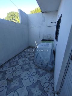 Casa a Venda (Pavimento Térreo) no bairro Santa Lúcia