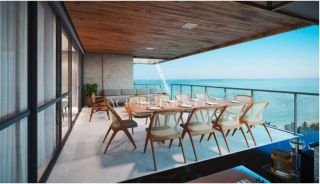 Apartamento a Venda no Edifício Grand Ocean no bairro de Ponta Verde.