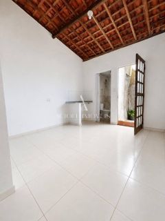 CASA A VENDA NA SANTA LUCIA