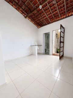 CASA A VENDA NA SANTA LUCIA