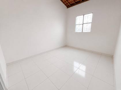 CASA A VENDA NA SANTA LUCIA
