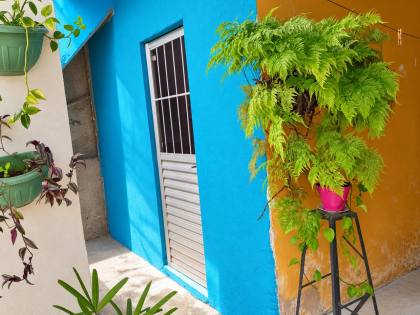 EXCELENTE CASA PARA COMERCIO PROX FEIRINHA DO VILLAGE