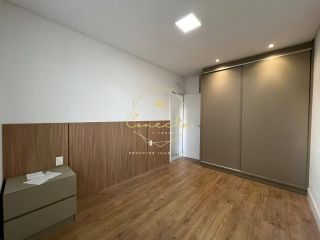 Aparentemente a venda no CENTRO DE ITAPEMA, 3 suítes 2 vagas, semi mobiliado.