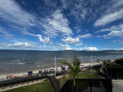 COBERTURA A VENDA, 4 suítes, 3 vagas, frente MAR! VISTA MAR