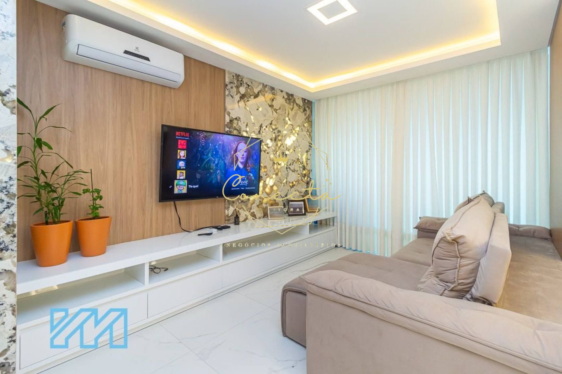 Apartamento mobiliado, composto de 3 suítes e 2 vagas