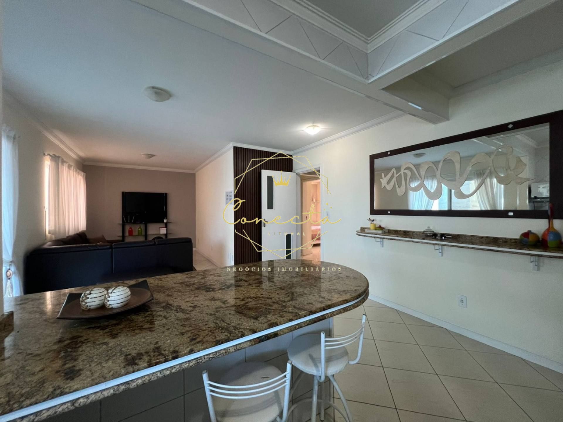 APARTAMENTO QUADRA MAR A VENDA EM ITAPEMA/MEIA PRAIA